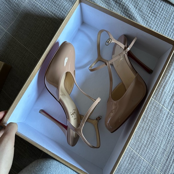 Brand new Nude Louboutin Me Pam 100 Patent - Picture 5 of 13